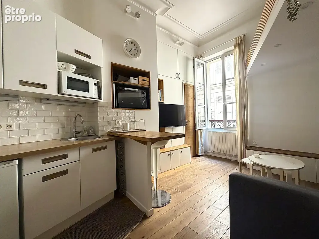 Place de la Nation - Appartement Haussmannien - photo 5