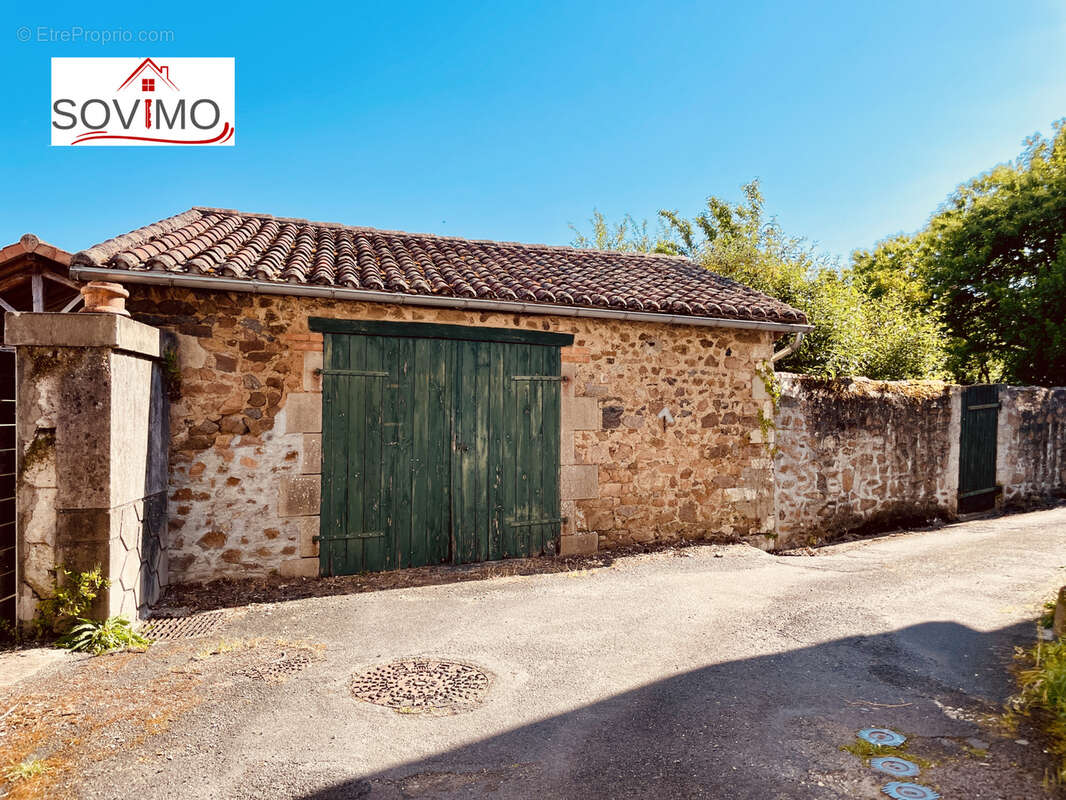 Maison à CHABANAIS