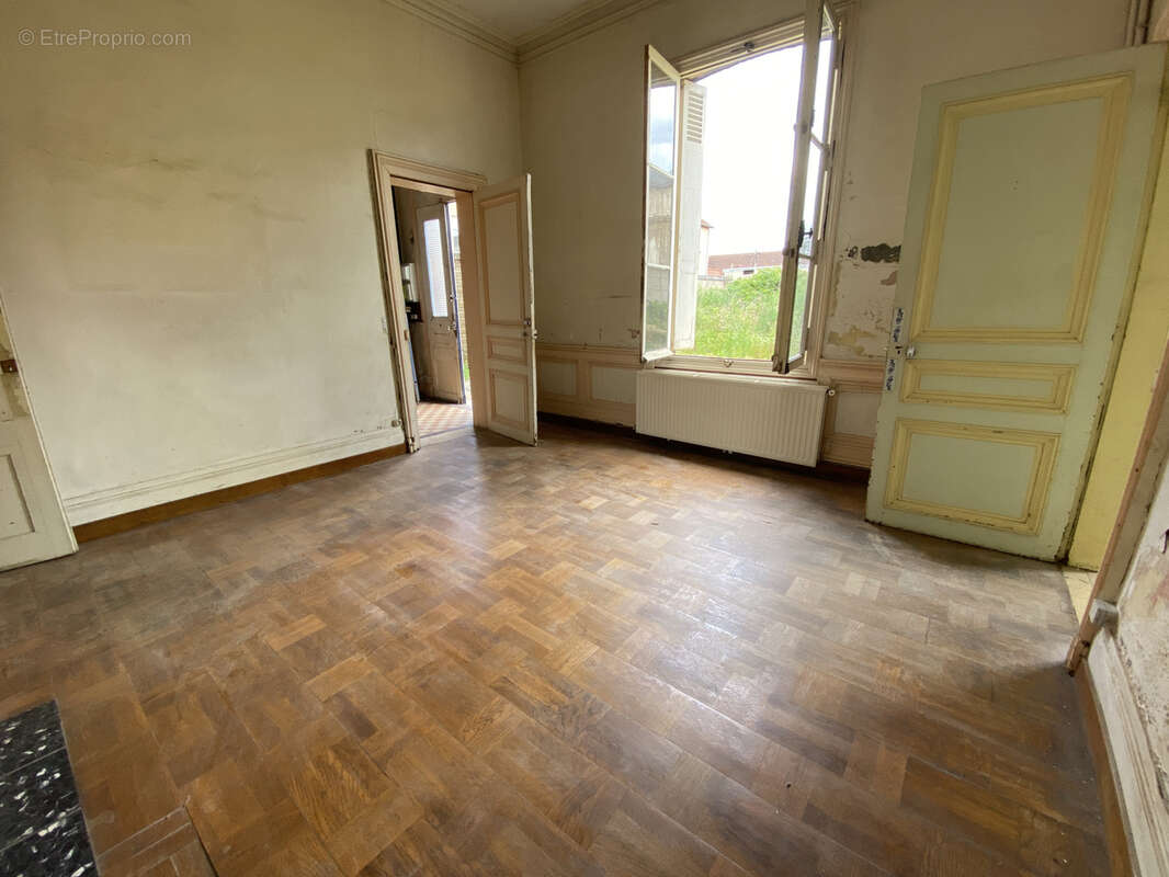 Appartement à SAINT-PIERRE-LES-ELBEUF