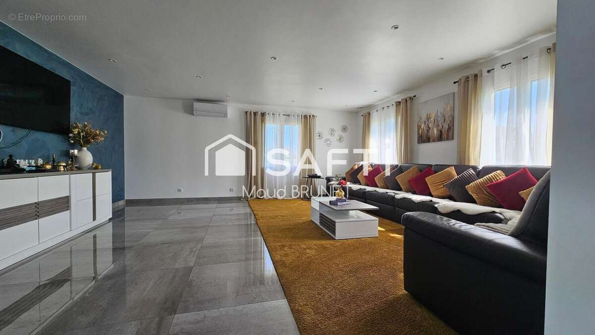 Photo 7 - Maison à FAVRIEUX