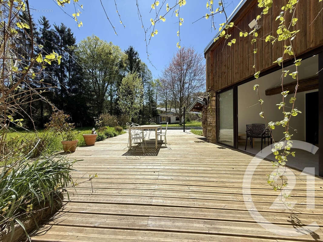 Maison 158 m² à Dommartin-Aux-Bois  - photo 13