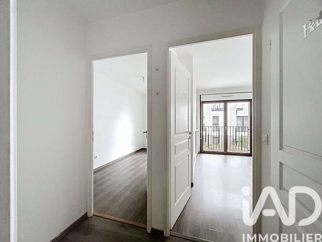 Photo 9 - Appartement à LES PAVILLONS-SOUS-BOIS