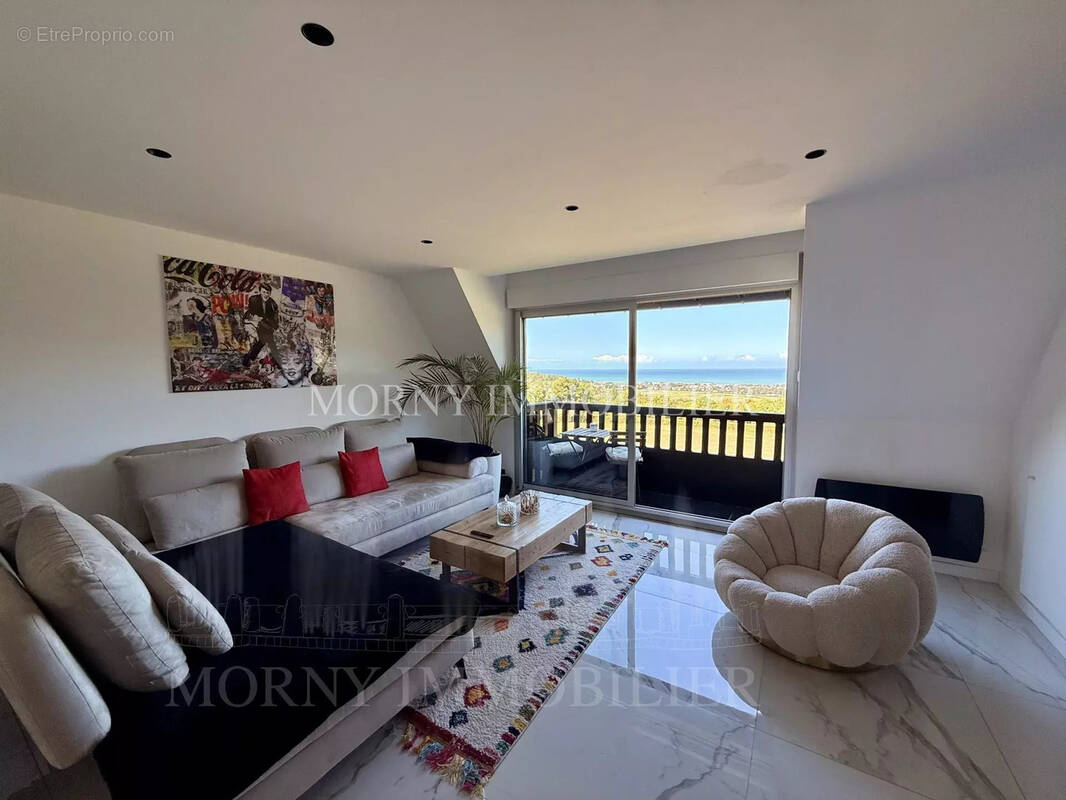 Appartement à TOURGEVILLE