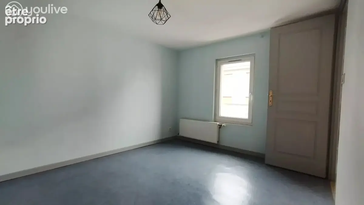 A saisir! Centre-ville Soissons - Appartement 4 pièces - photo 7
