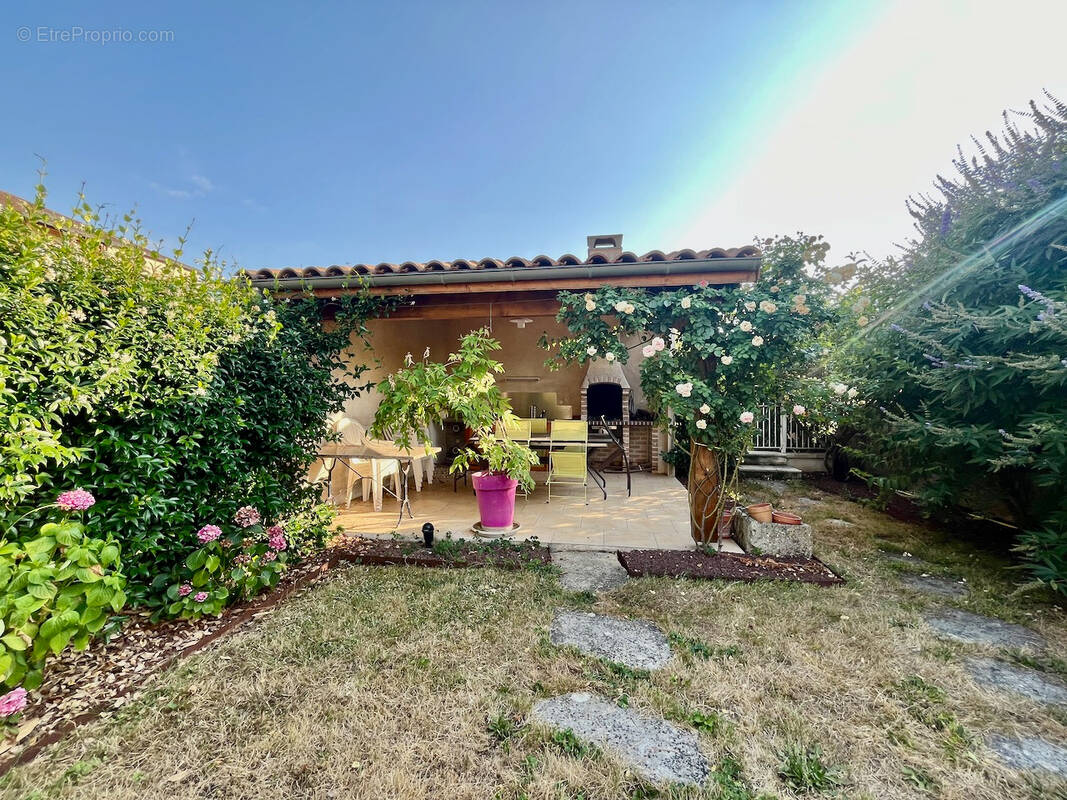 Maison à VILLENEUVE-SUR-LOT