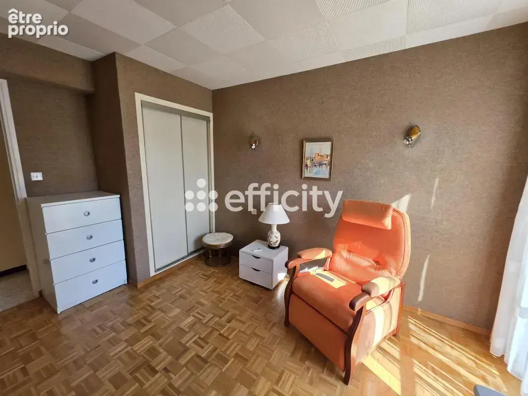 Appartement à rénover - photo 6