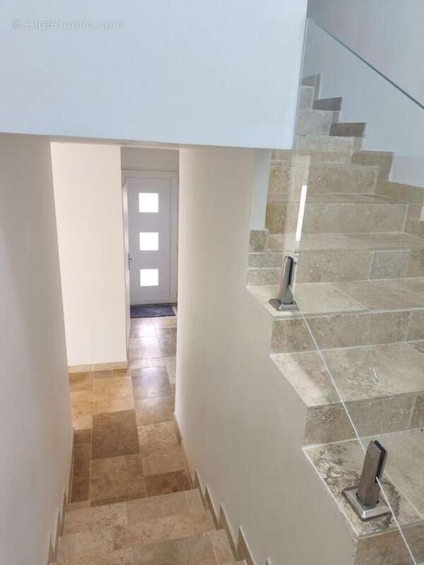 Photo 8 - Maison à RILLIEUX-LA-PAPE