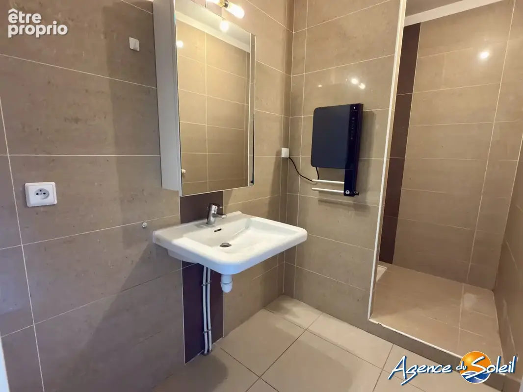 Appartement 2 pièces 37 m² à vendre à Latour-Bas-Elne (66200) - photo 4