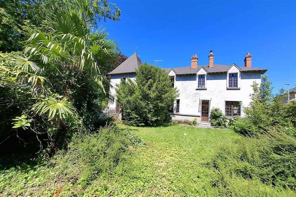 Maison à MEUNG-SUR-LOIRE