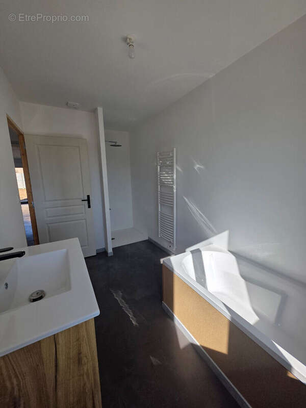 Maison renovee - photo 6