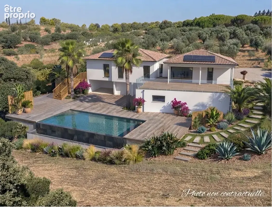 34360 VILLESPASSANS Magnifique villa moderne de 230 m2 avec piscine et terrain de 1285 m2 - photo 3