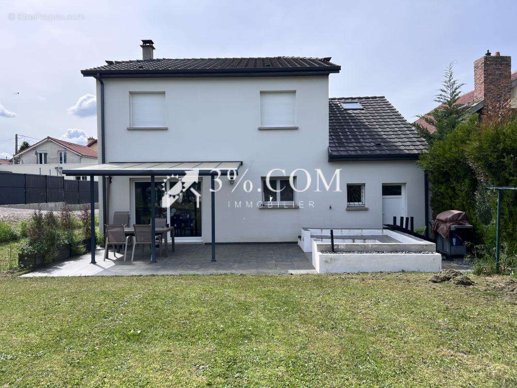 Maison à BLAINVILLE-SUR-L'EAU