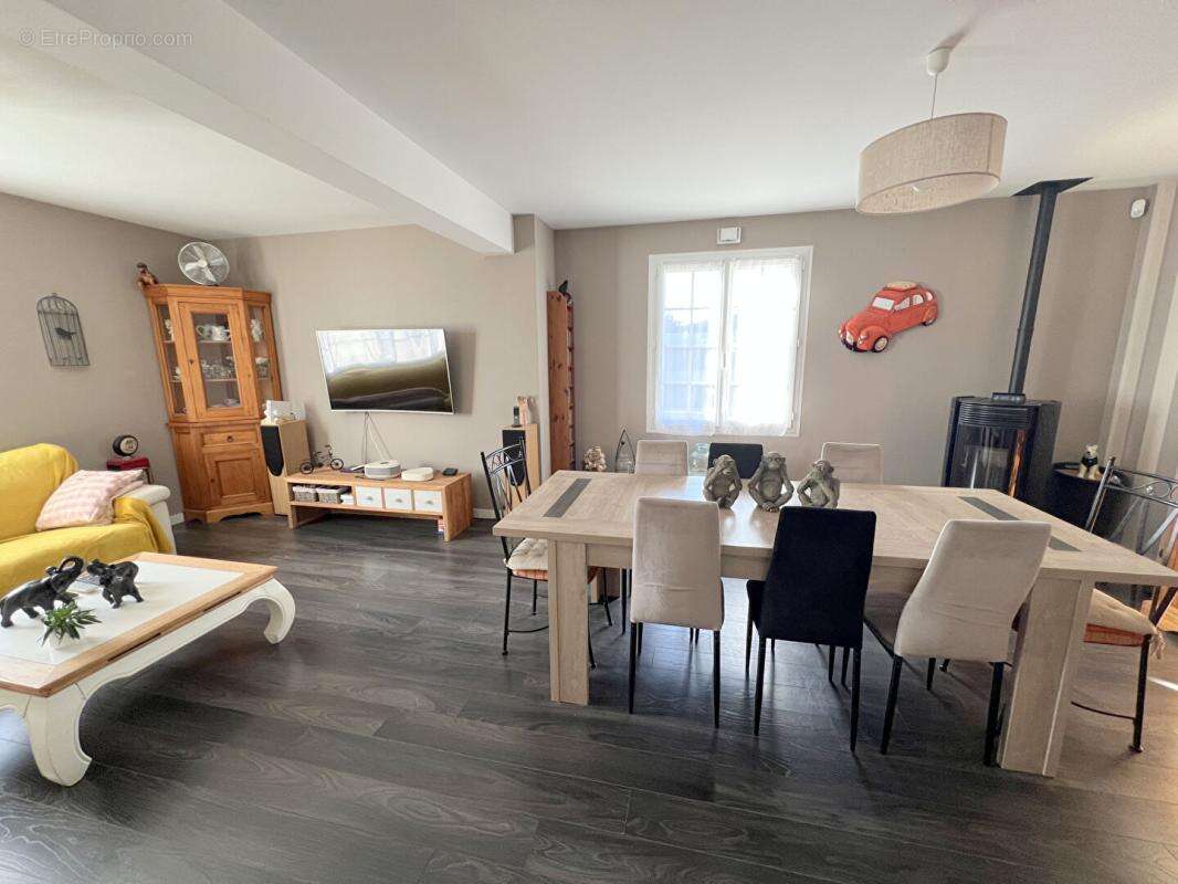 Maison à TRANGE