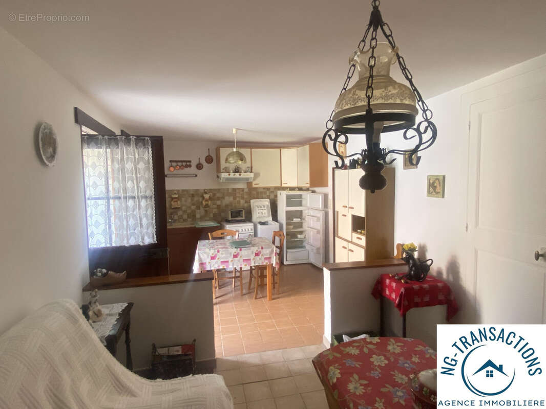 Agréable maison de village. - photo 10