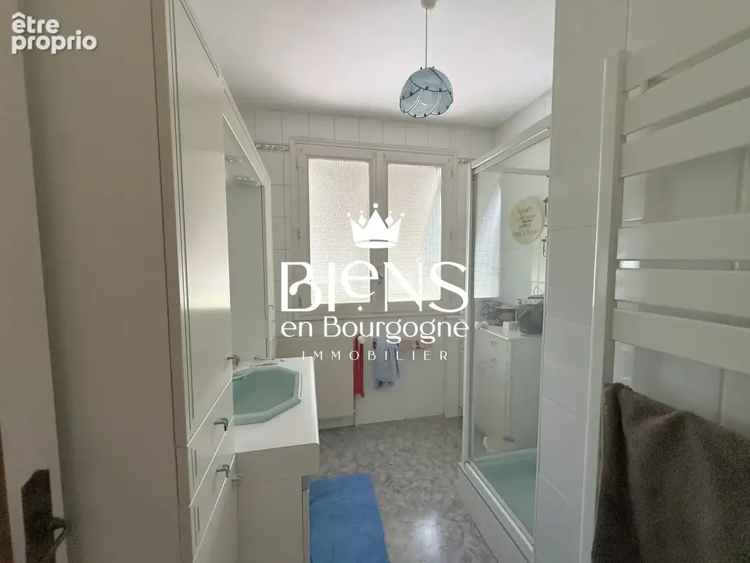 Maison 7 pièces 144 m² à vendre à Saint-Remy (71100) - photo 6