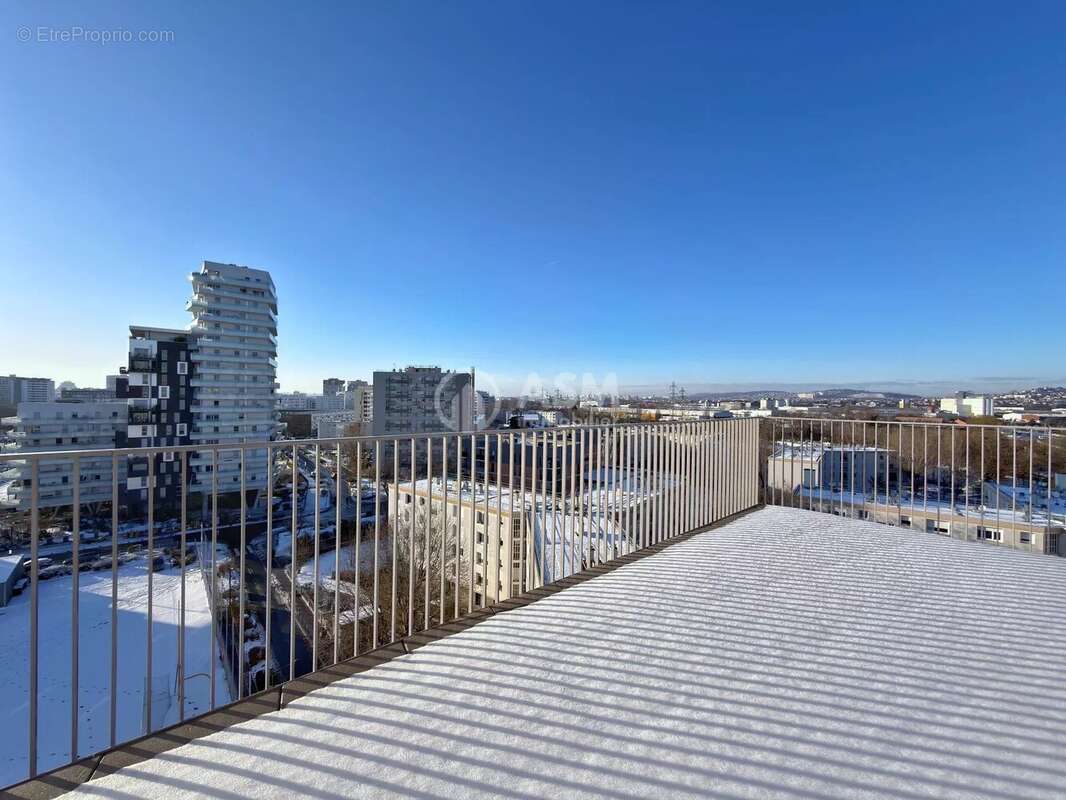 Appartement à ASNIERES-SUR-SEINE