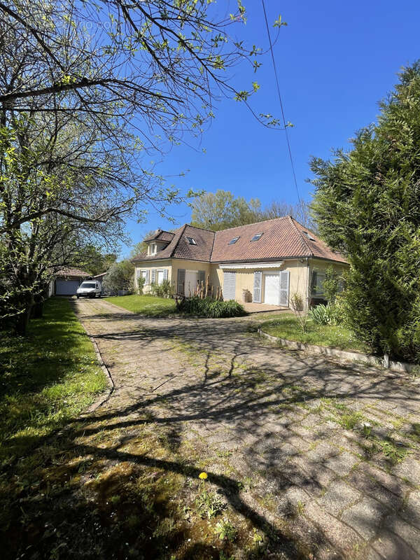 Maison à DORDIVES