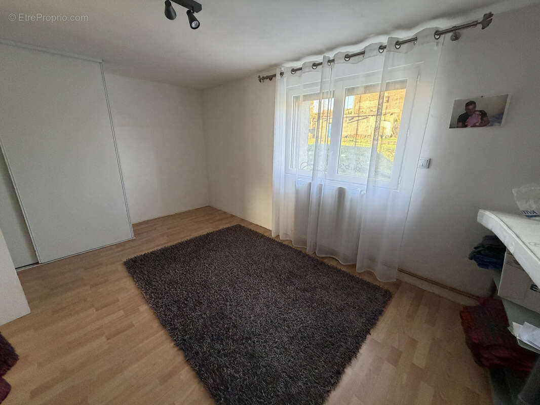 Maison à VERTEUIL-D&#039;AGENAIS