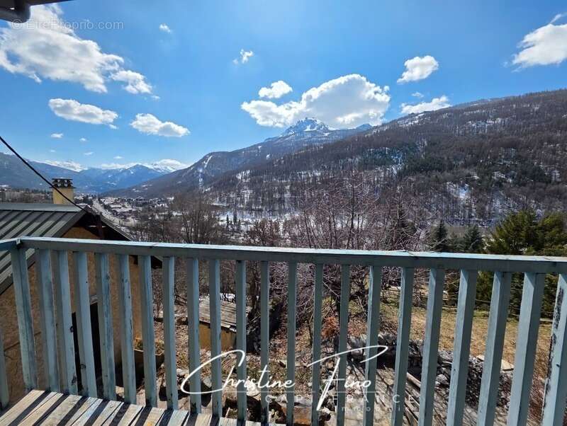 Maison à LA SALLE-LES-ALPES