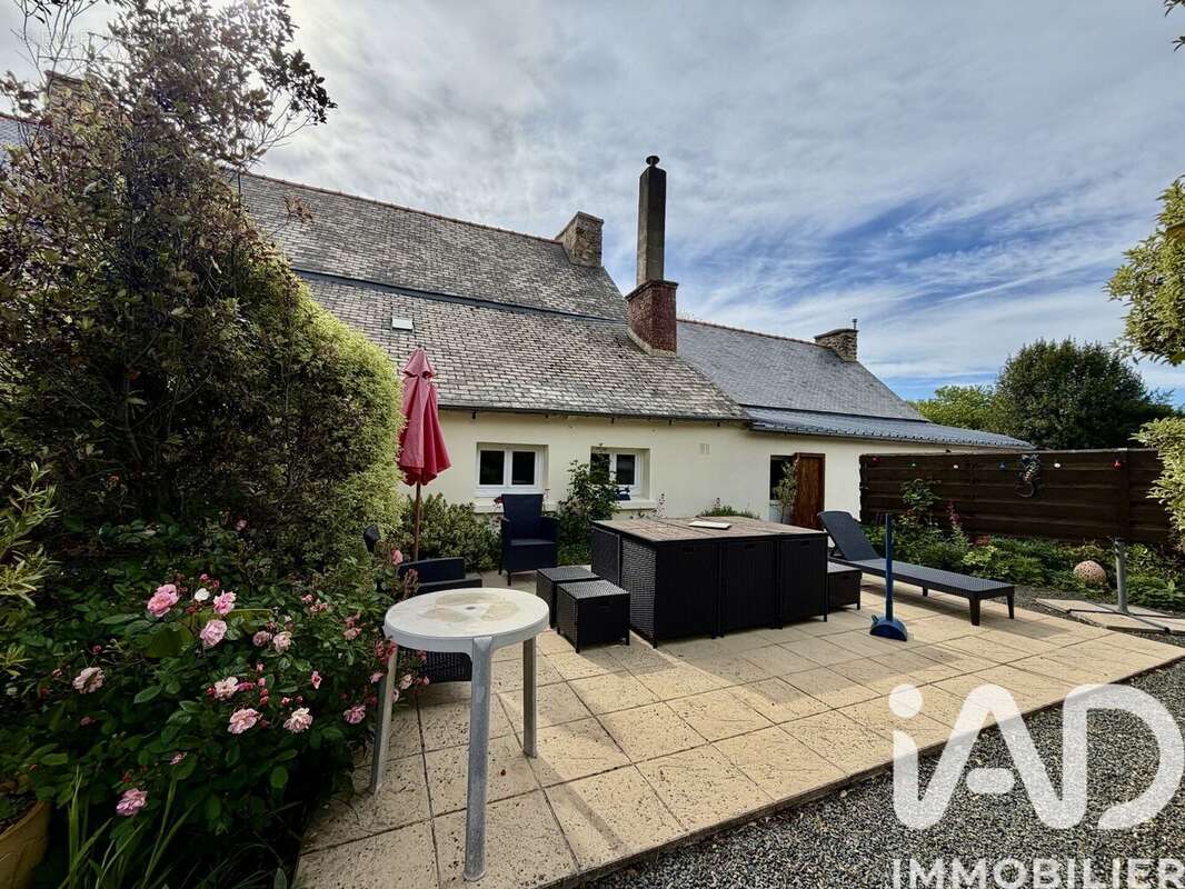 Maison 315 m² à Le Faouet  - photo 8