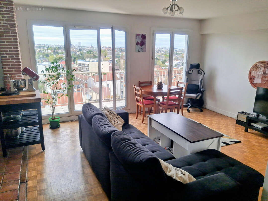 Appartement à BRY-SUR-MARNE