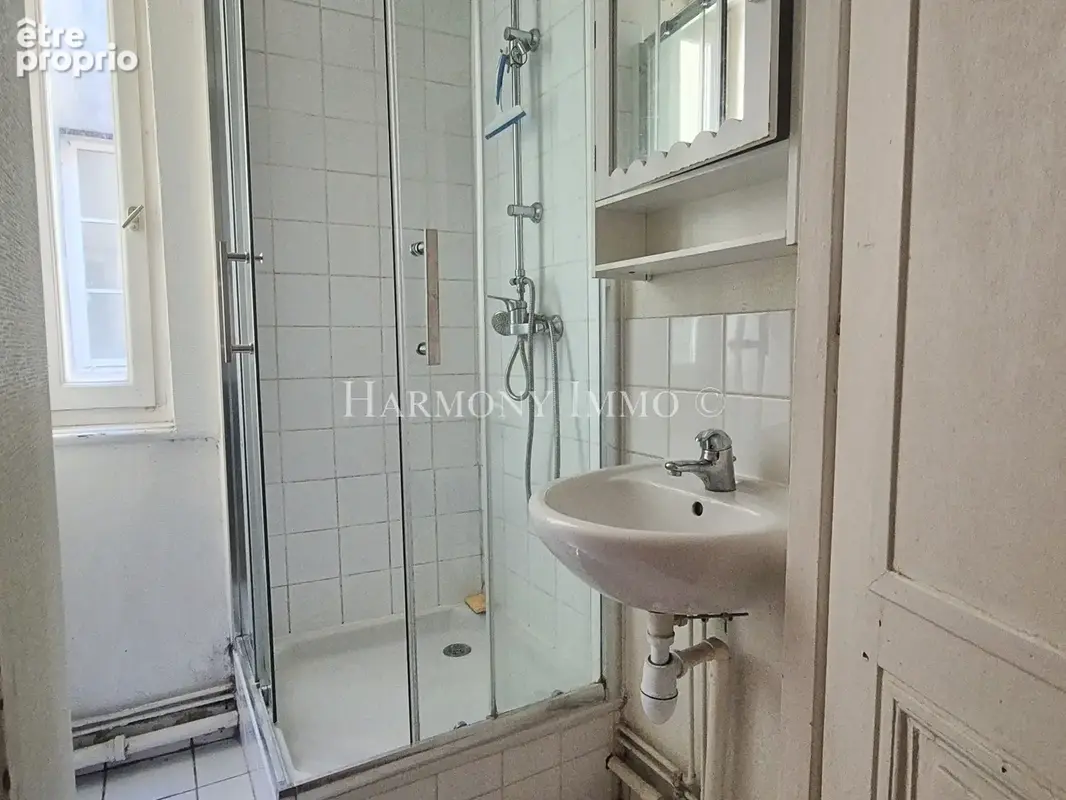 Bel appartement ancien de 167 m2 en dernier étage à 2 pas de la place Bellecour - photo 13