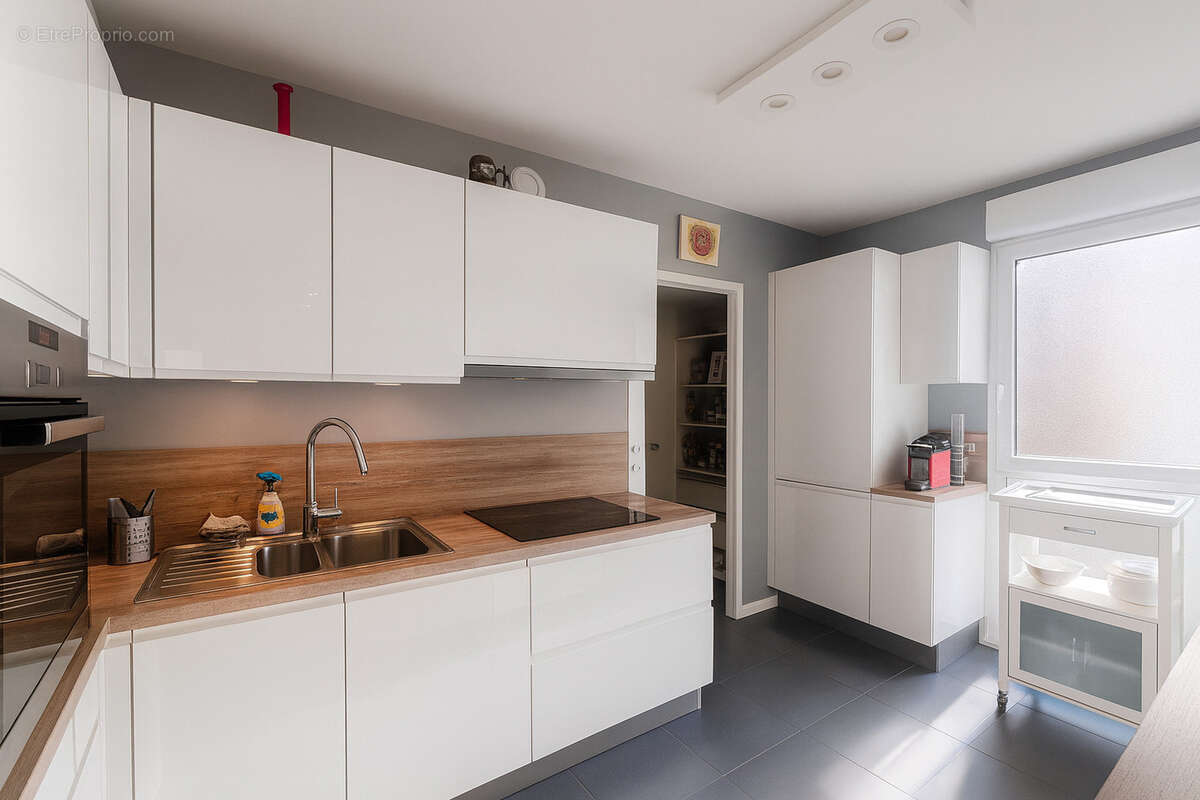 Appartement à LYON-7E
