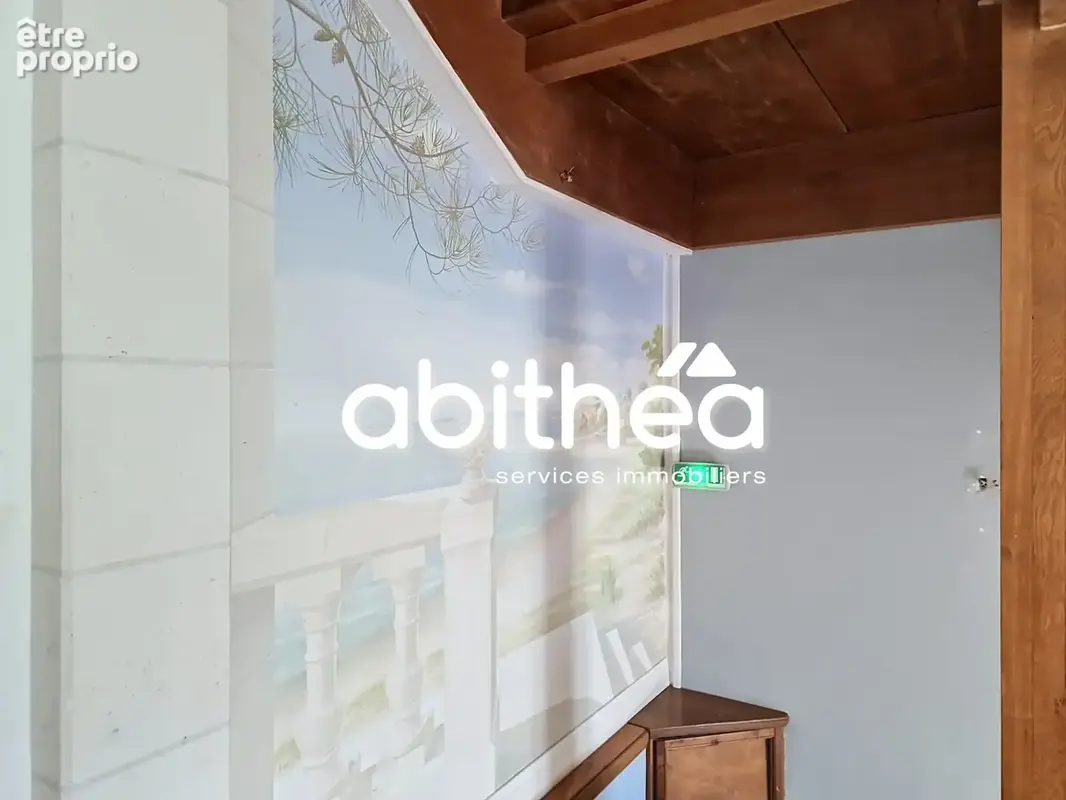 Demeure  707m2  11 chambres suites  chai  dependances  5.5 ha2 - photo 7