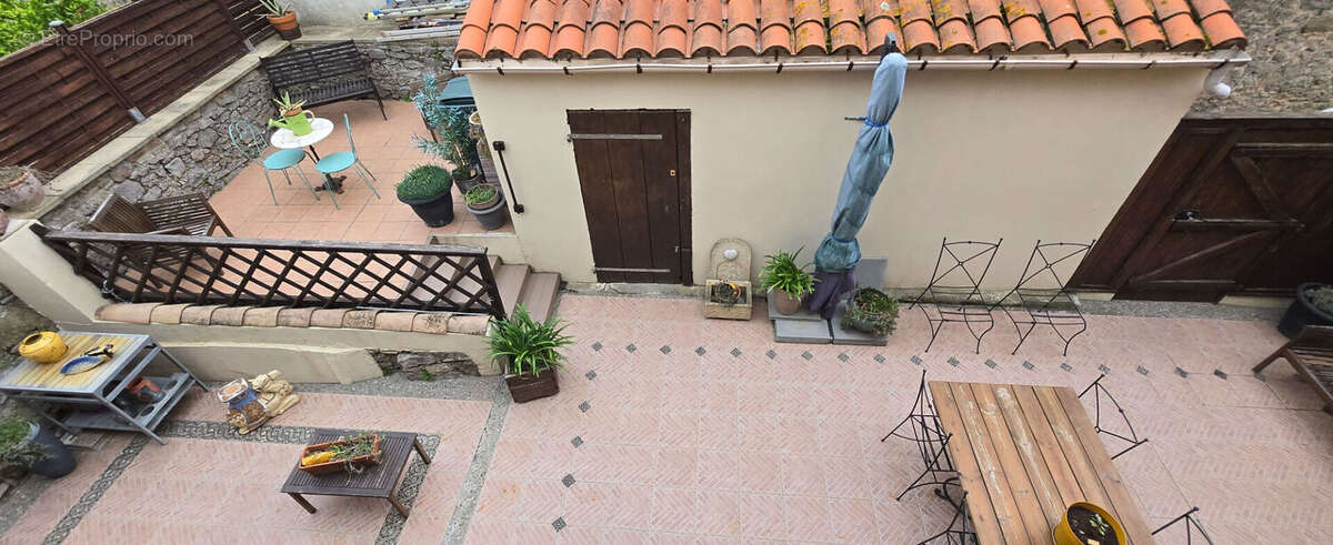Maison à CAPENDU