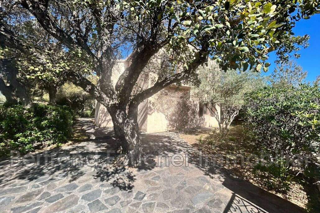 Maison à CAVALAIRE-SUR-MER