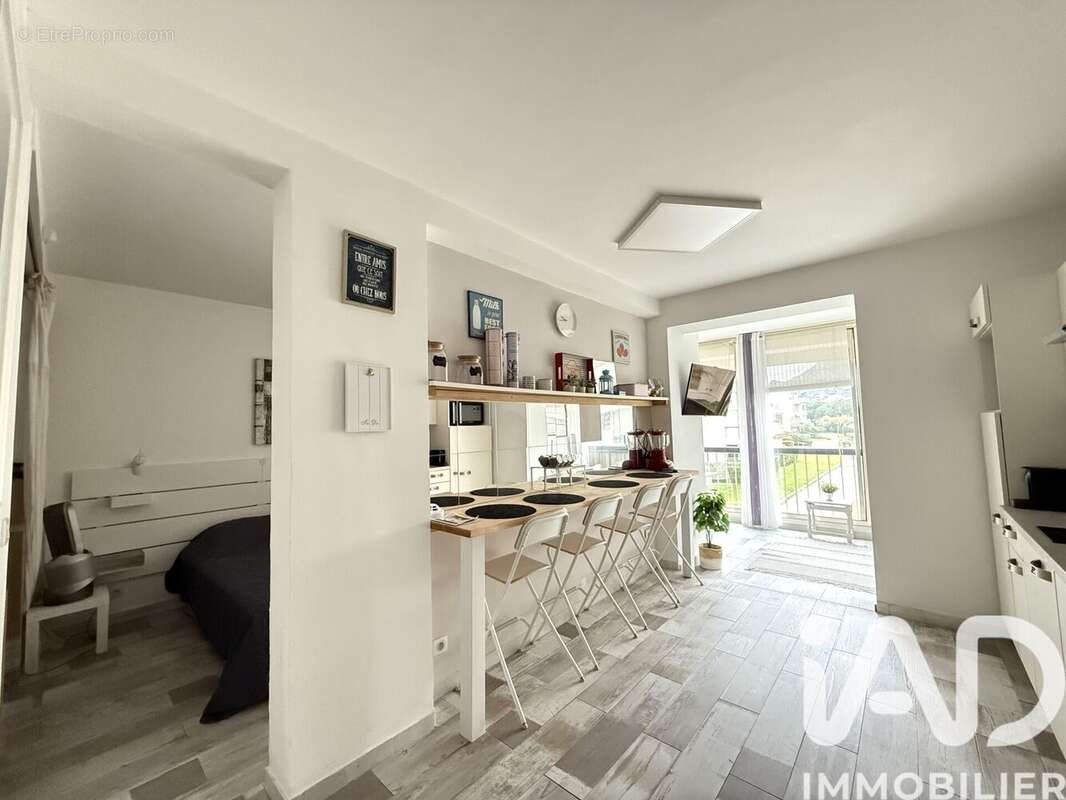 Photo 3 - Appartement à MANDELIEU-LA-NAPOULE