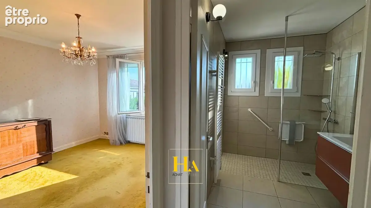 Maison Mours Saint Eusèbe 7 pièces 147 m2 - photo 12