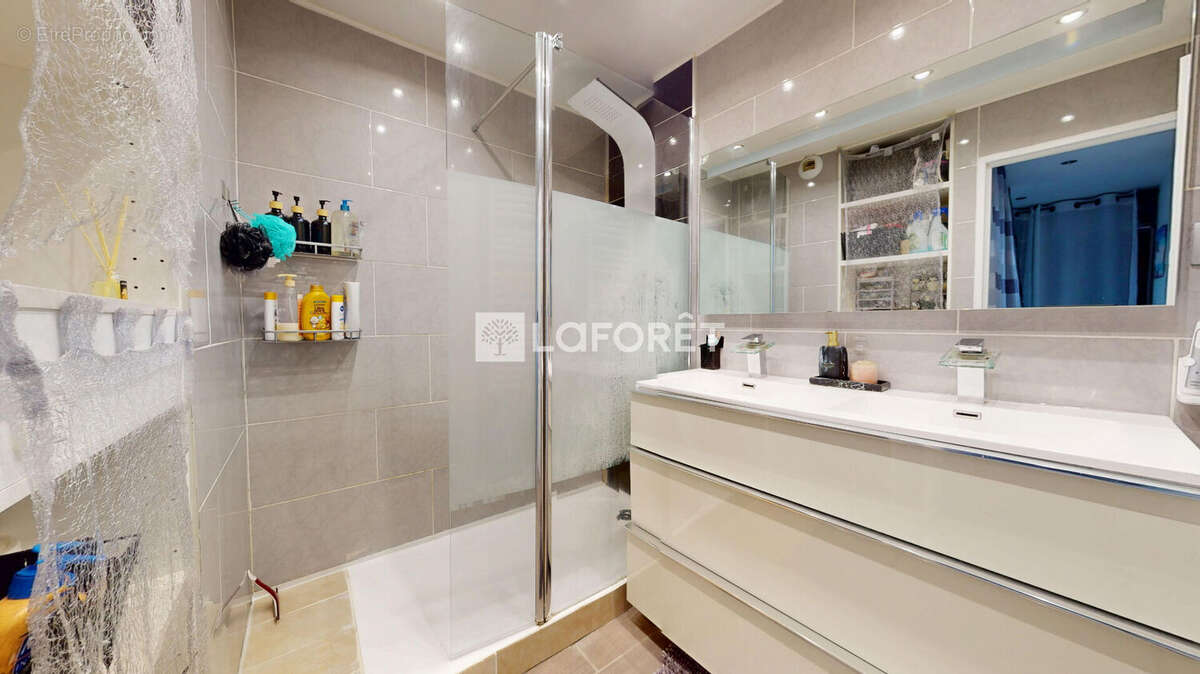 Appartement à MARSEILLE-13E