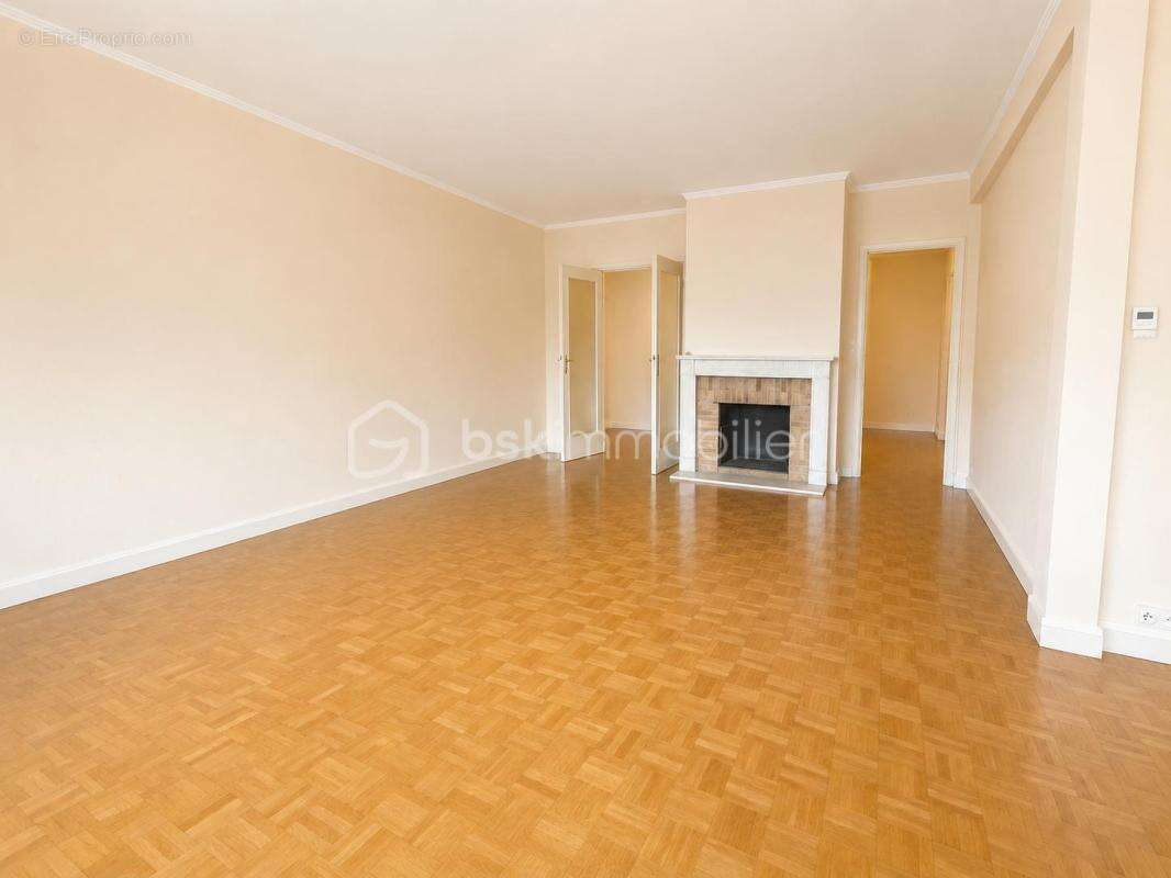 Appartement 5 pièces de 101 m² avec balcon – Résidence calme au cœur de la nature - photo 2