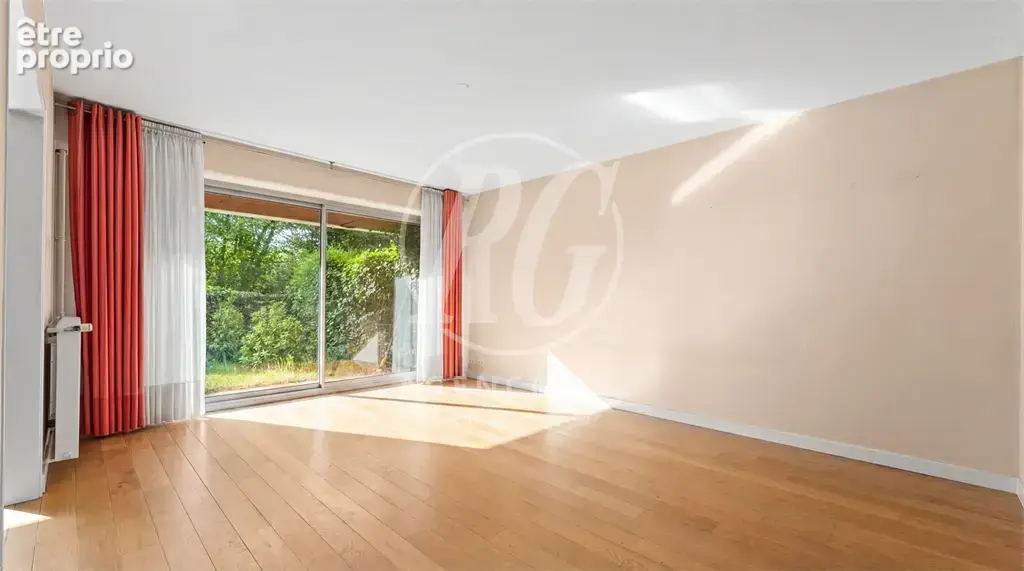 Appartement 4 pièces 83 m² à vendre à Garches (92380) - photo 2