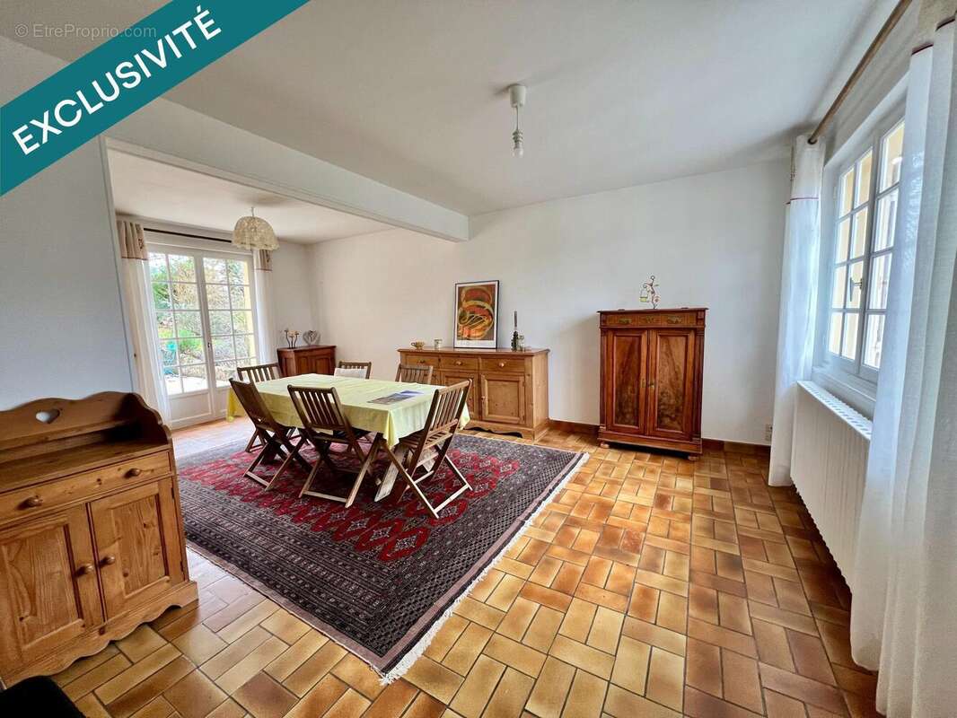 Photo 4 - Maison à VILLERS-COTTERETS