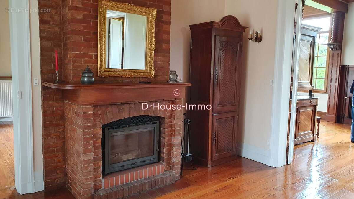 Maison 260 m² à Escource  - photo 7