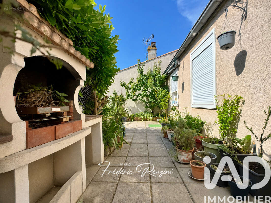 Photo 4 - Maison à VILLEGLY