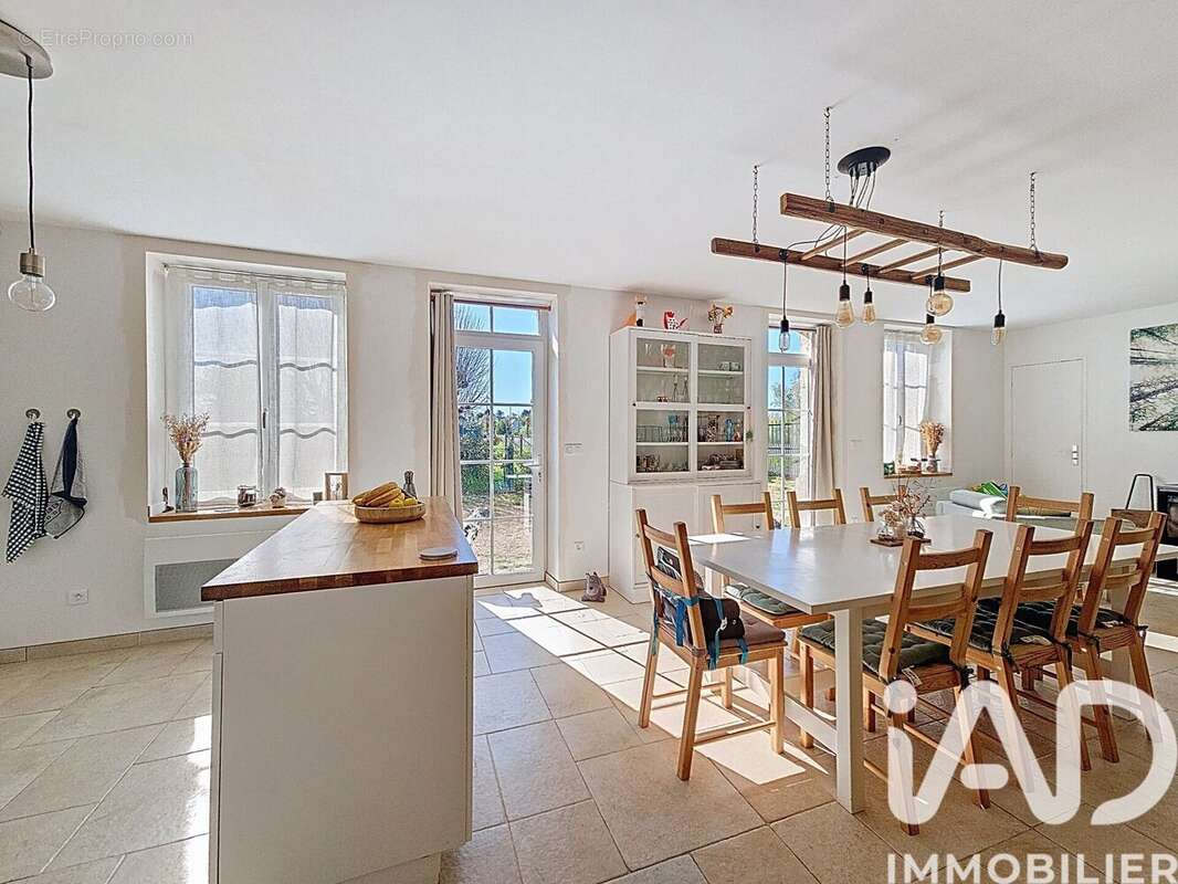 Photo 6 - Maison à AMBILLOU