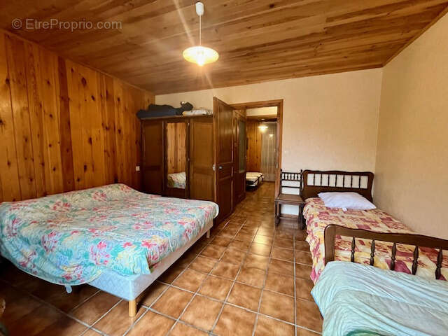 Appartement à SARRANCOLIN