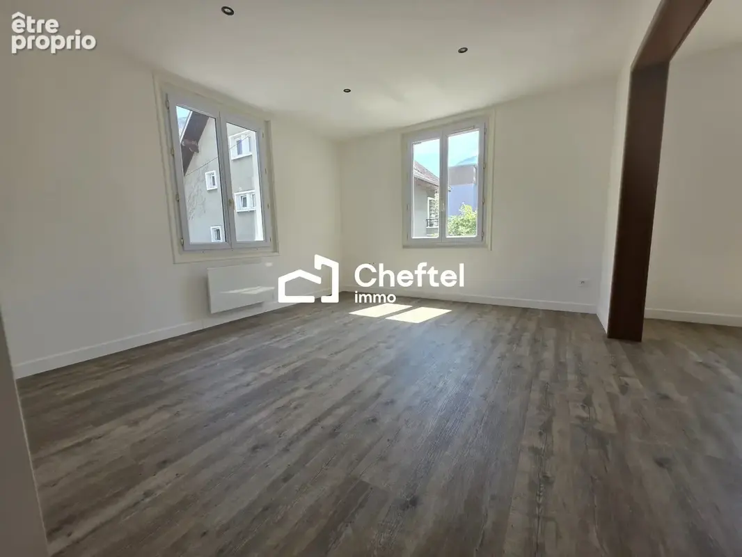 Maison 190 m² à Cluses  - photo 2
