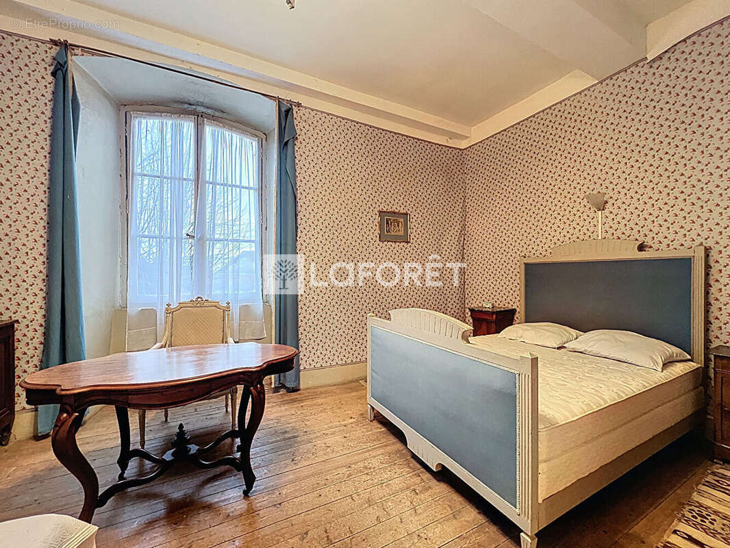 Maison à NANC-LES-SAINT-AMOUR