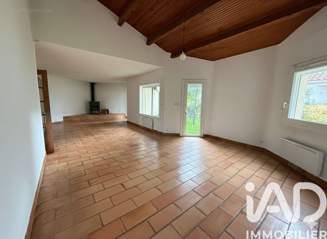 Photo 6 - Maison à GRABELS
