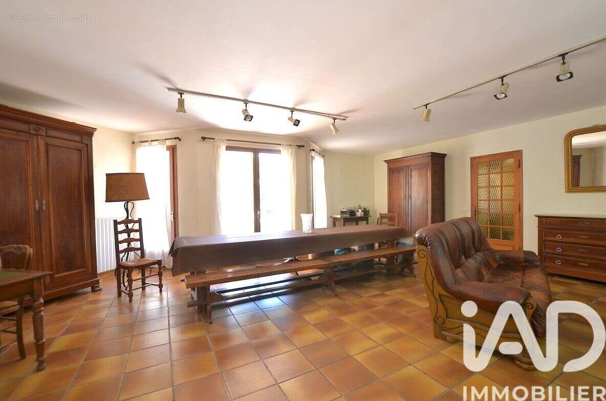 Photo 4 - Maison à ARLES