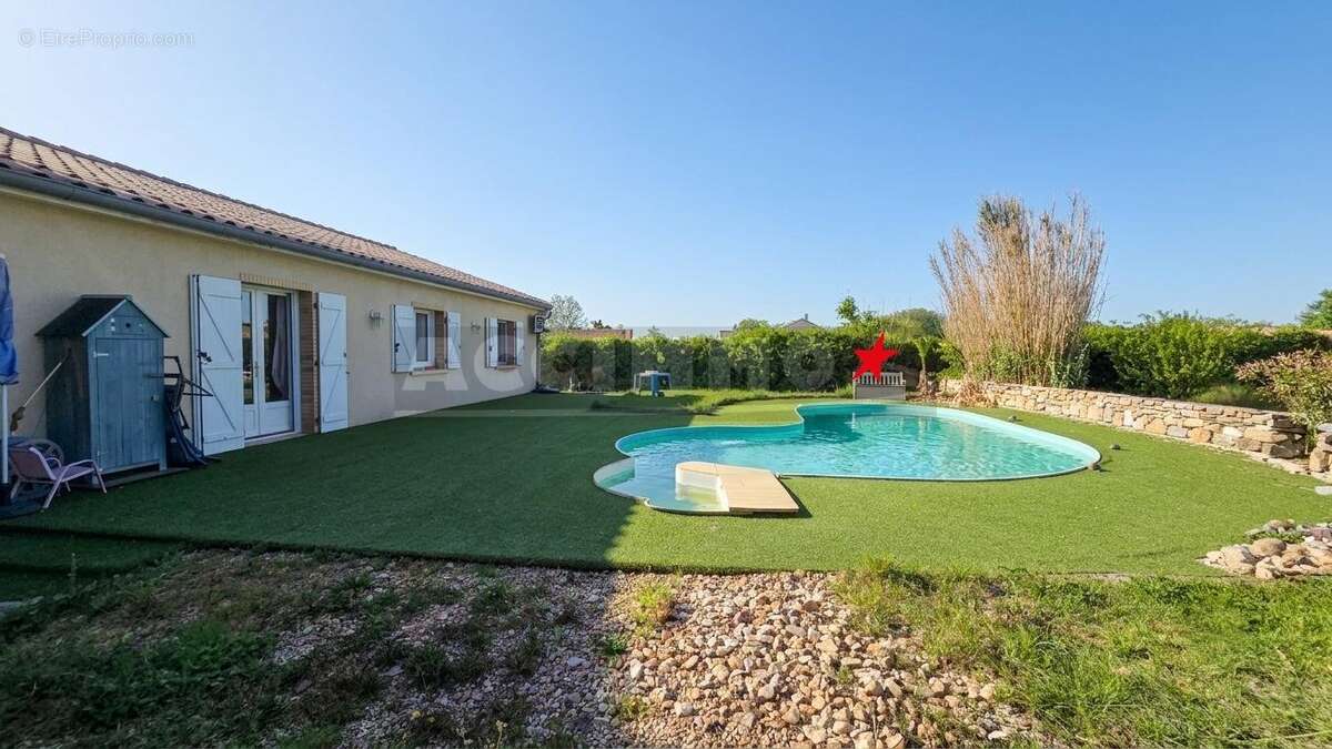 Maison à SOUAL