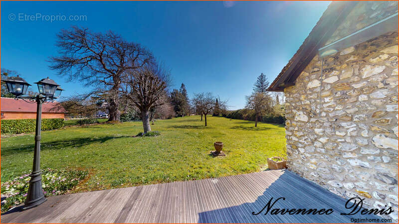 Maison à LA SAUSSAYE