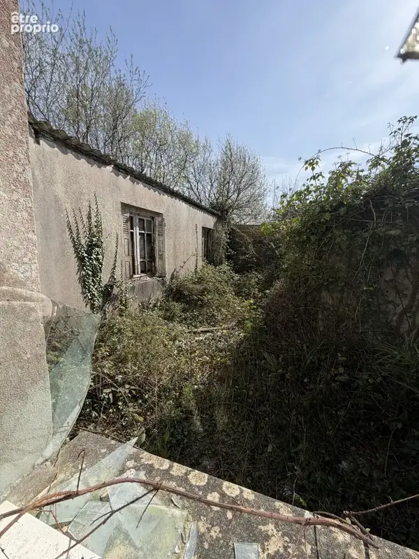 Ensemble immobilier à rénover - fort potentiel locatif - photo 3