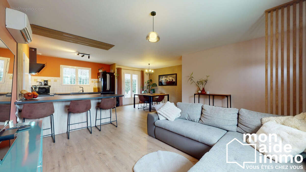 Maison à CASTELJALOUX