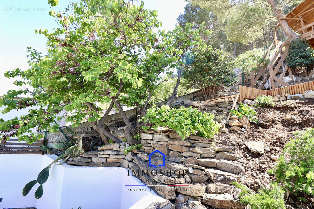 Maison à MARSEILLE-9E