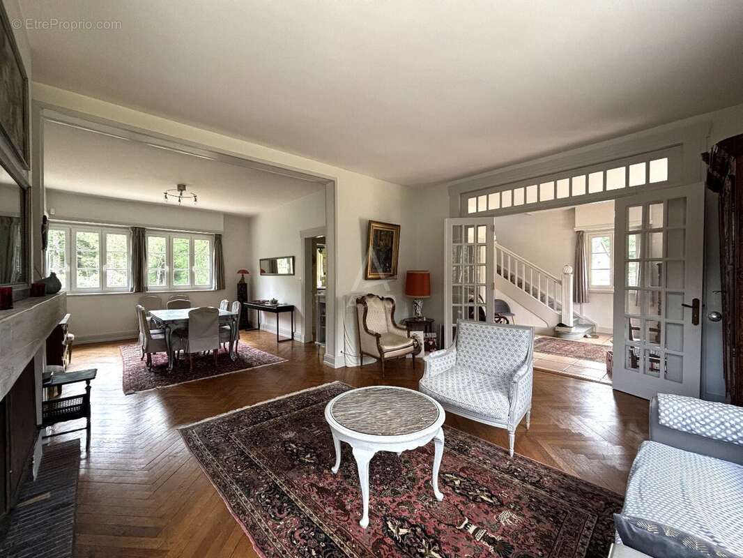 Maison à PRECIGNE